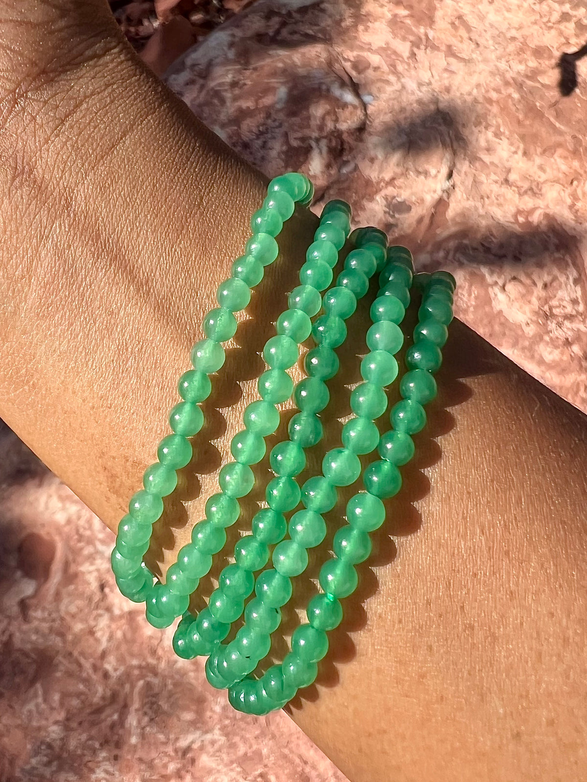 Bracelets- 4mm Beads (Choose from 9 gemz 😍)